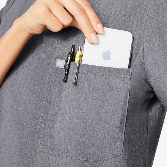 Figs Slim Catarina One-Pocket Scrub Top in Graphite - Picture 3 of 13